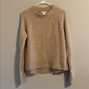 NWT H&M Sweater Size S